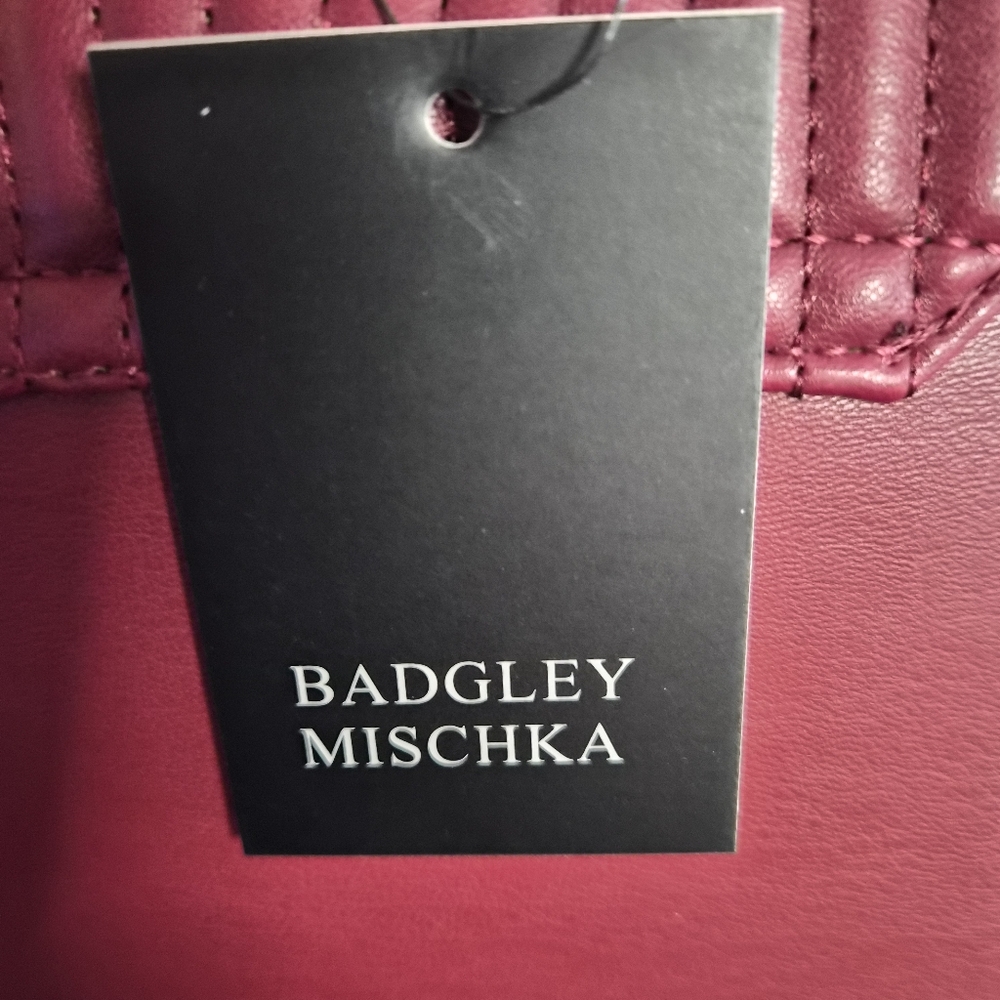 NWT Badgley Mischka Elegant Wine Colored Quilted Crossbody Handbag. - Picture 10 of 12